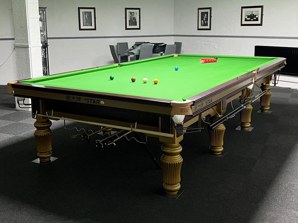 Play Snooker in Chesterfield